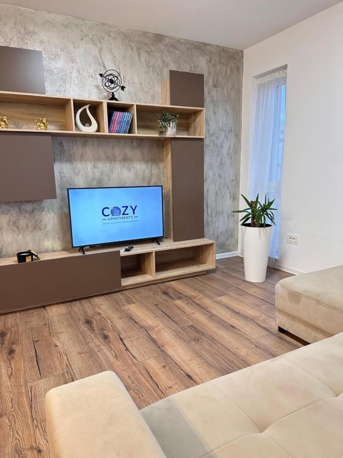Deluxe Cozy Apartments - Coresi Mall #Braşov Exterior foto
