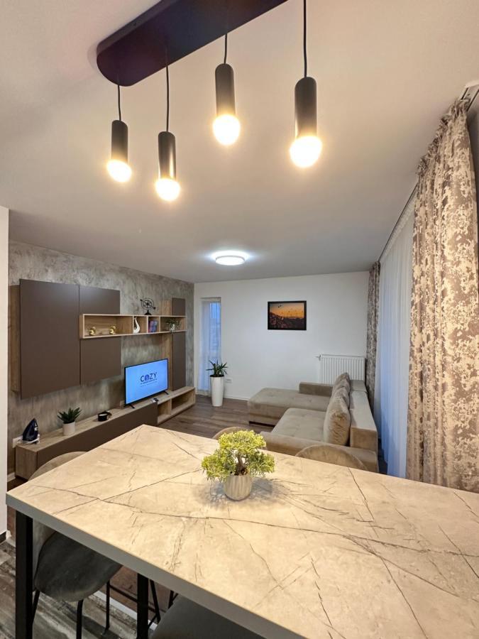 Deluxe Cozy Apartments - Coresi Mall #Braşov Exterior foto