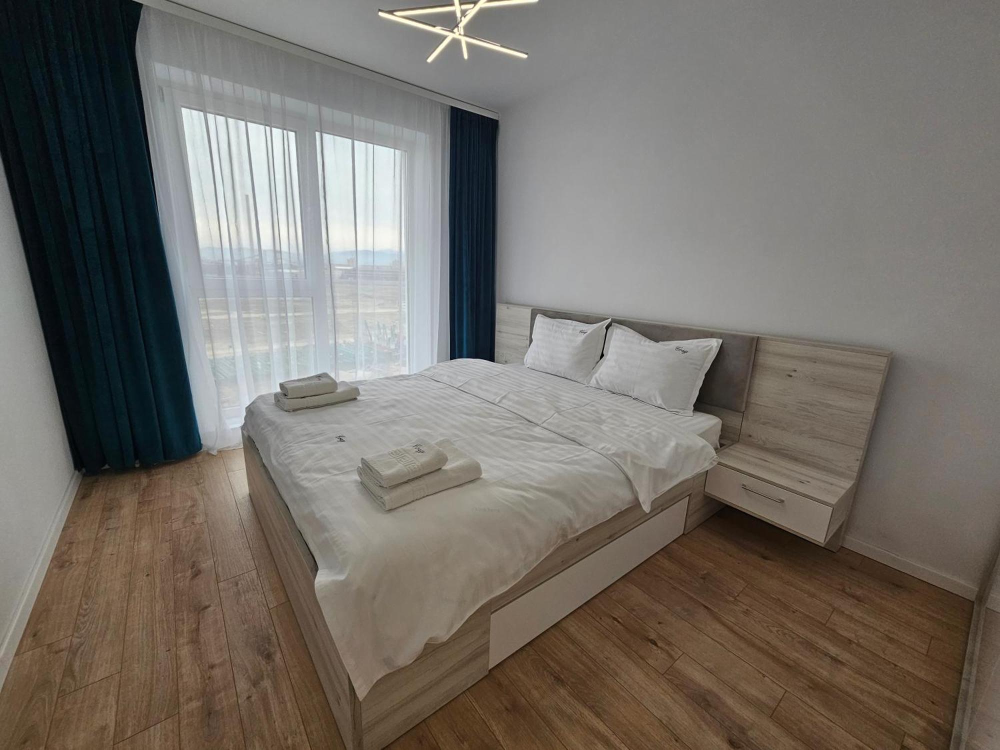 Deluxe Cozy Apartments - Coresi Mall #Braşov Exterior foto