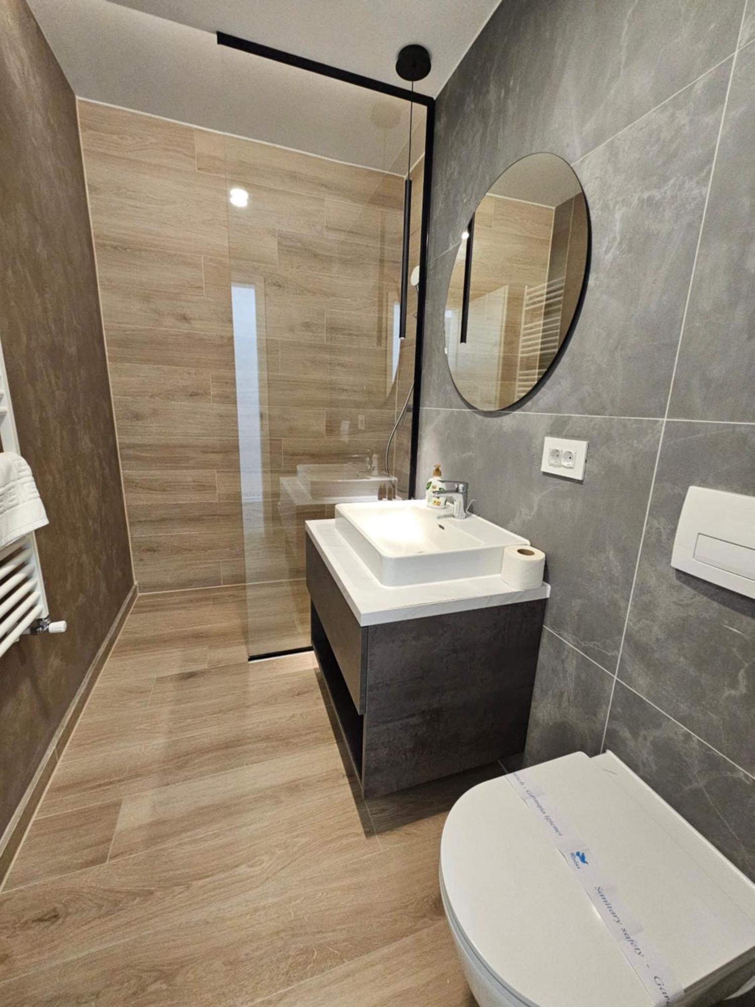 Deluxe Cozy Apartments - Coresi Mall #Braşov Exterior foto